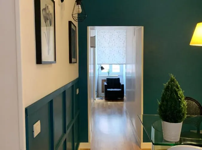 Guest house Urbana 33 4*