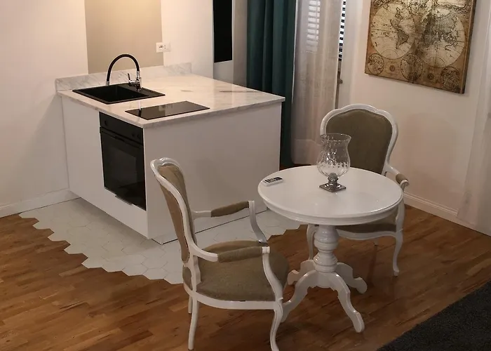 Urbana 33 Rome