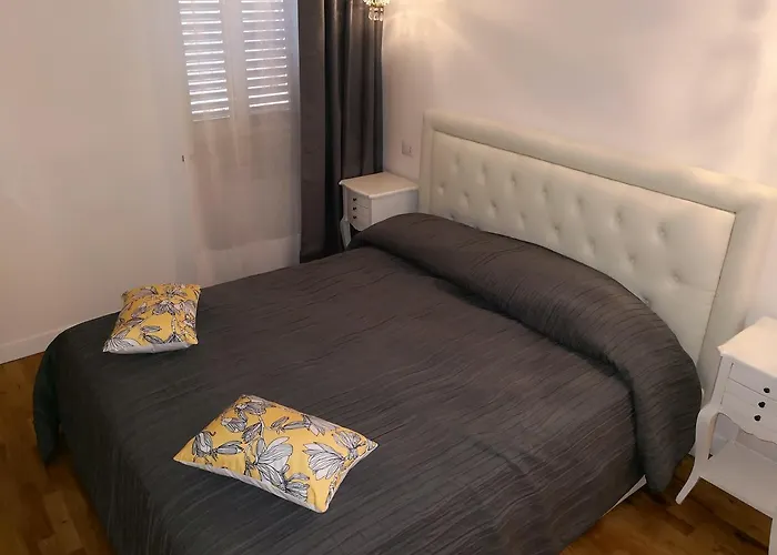 Urbana 33 Guest house Rome